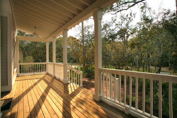 Veranda Deck Construction in Prior Lake